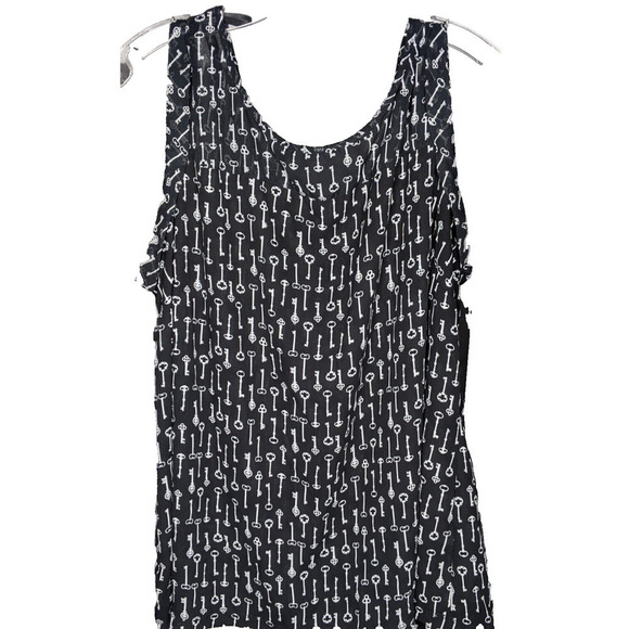 Roz & Ali Sleeveless Top 2X Black White Keys Poly Semi Sheer EUC - Picture 1 of 6